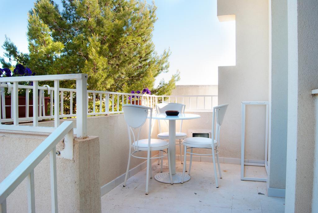Hotel Beach Salento マリーナ・ディ・ペスコルーゼ エクステリア 写真