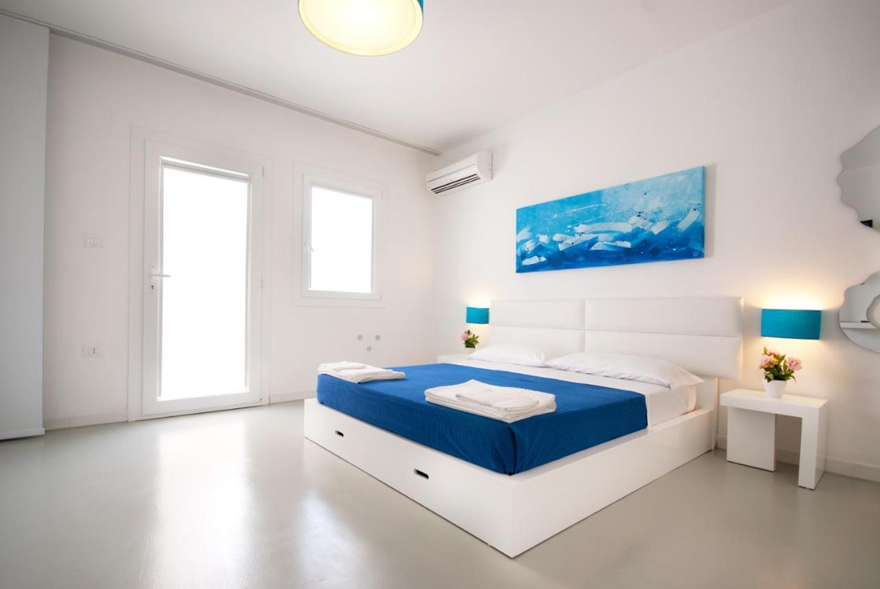 Hotel Beach Salento マリーナ・ディ・ペスコルーゼ エクステリア 写真